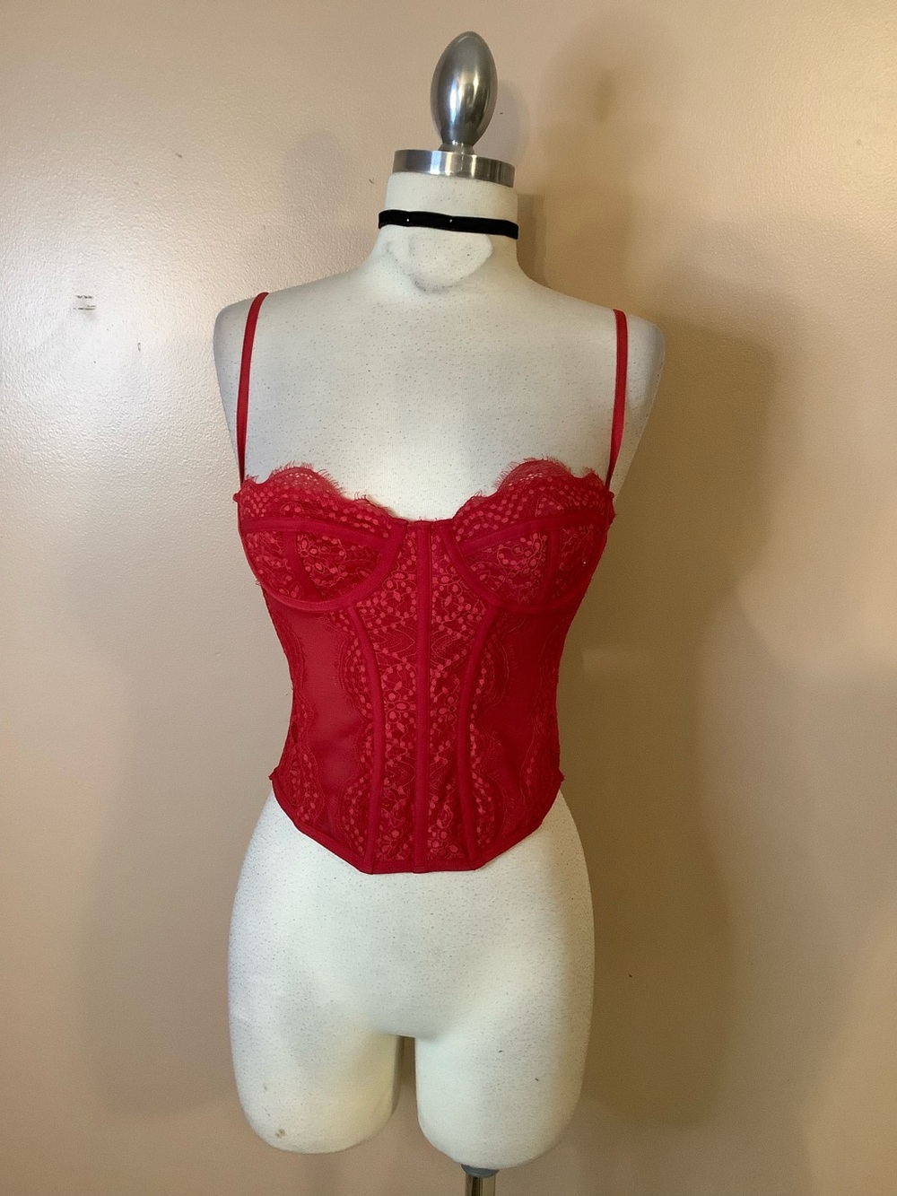 Urban Outfitters Out From Under Modern Love Red Lace Corset Bustier Top Small 4.